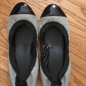 Cole Haan Flat Shoes